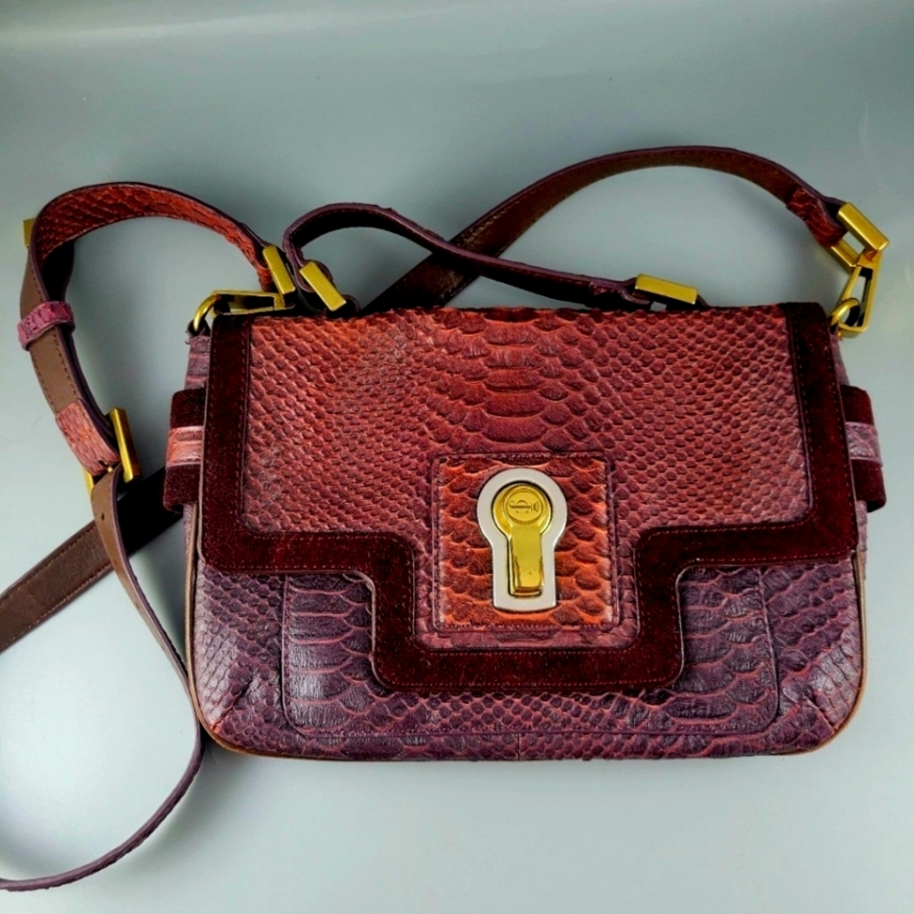 Juicy Couture Crossbody bag leather
